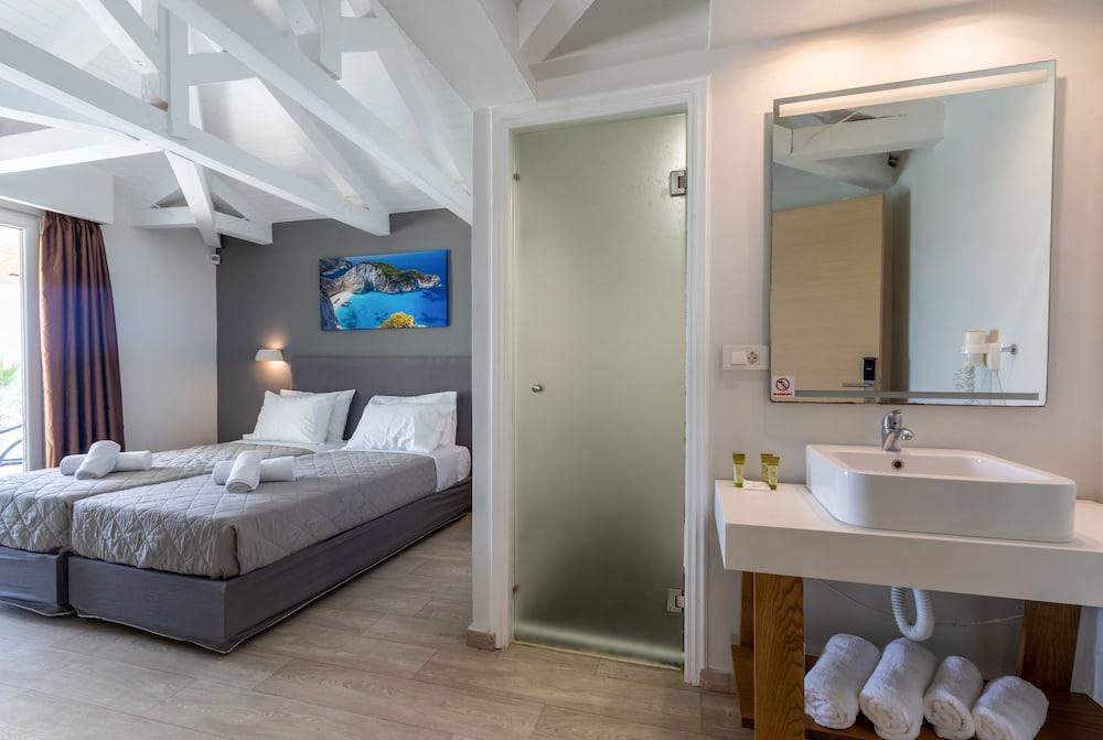 Arkadianos Aparthotel Agios Sostis  Exterior photo