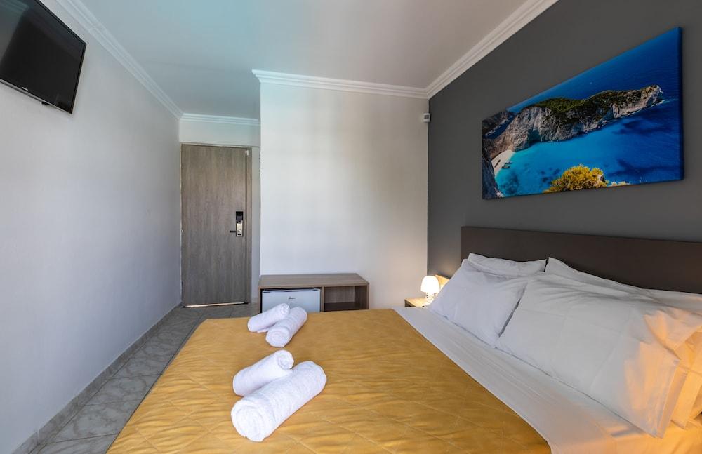 Arkadianos Aparthotel Agios Sostis  Exterior photo