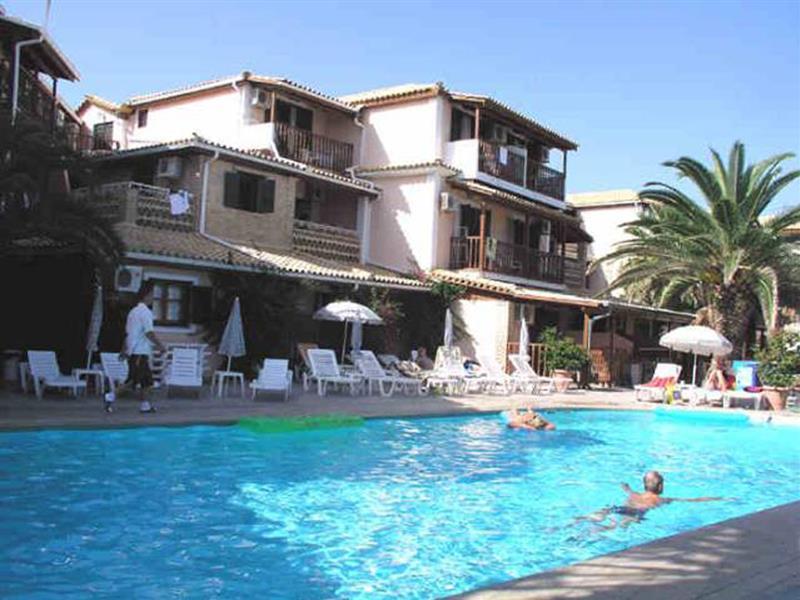 Arkadianos Aparthotel Agios Sostis  Exterior photo