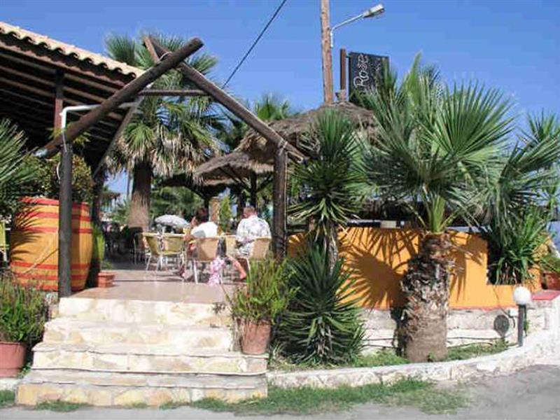 Arkadianos Aparthotel Agios Sostis  Exterior photo